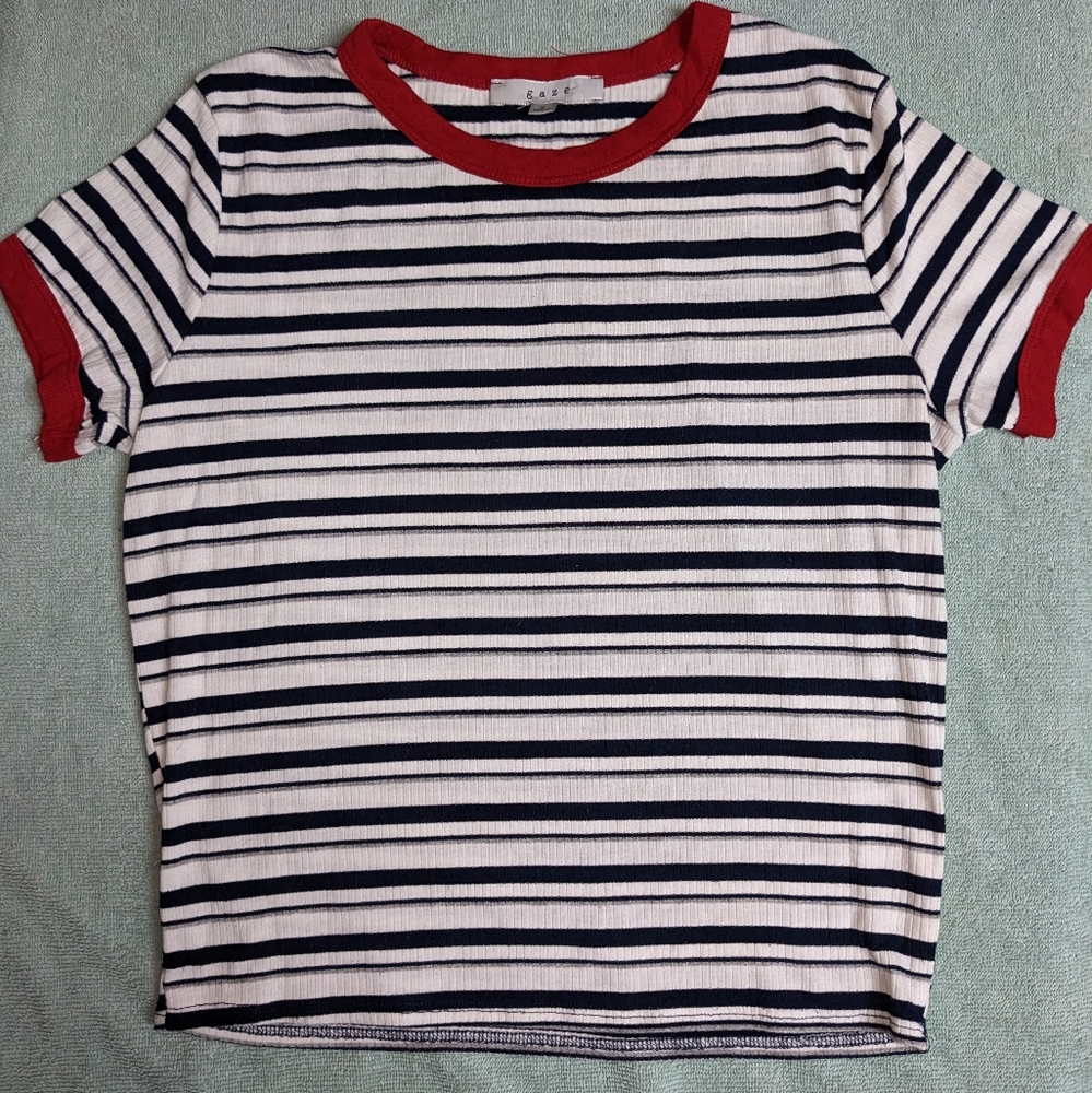 Women's small striped Gaze crop shirt